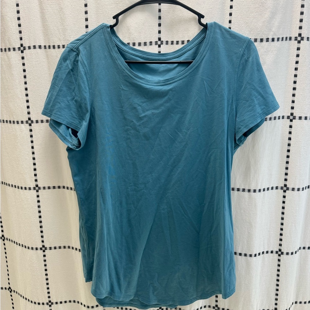 LULULEMON LOVE  CURVED HEM CREWNECK TSHIRT